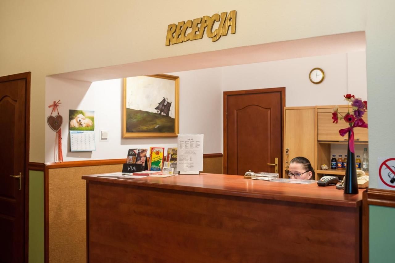 Отель Hotel Beskid Бельско-Бяла-40