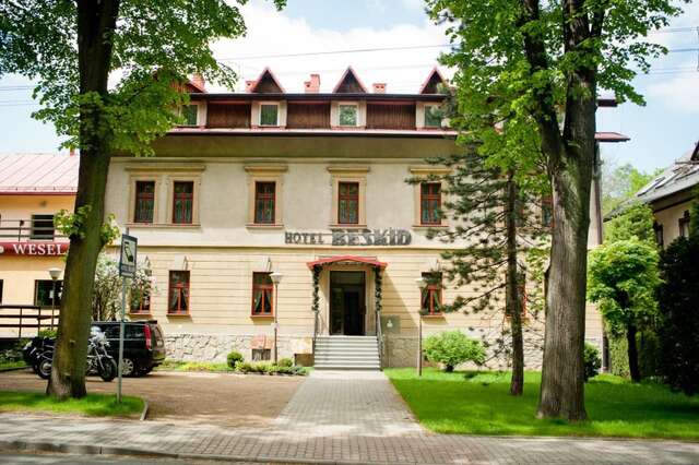 Отель Hotel Beskid Бельско-Бяла-29